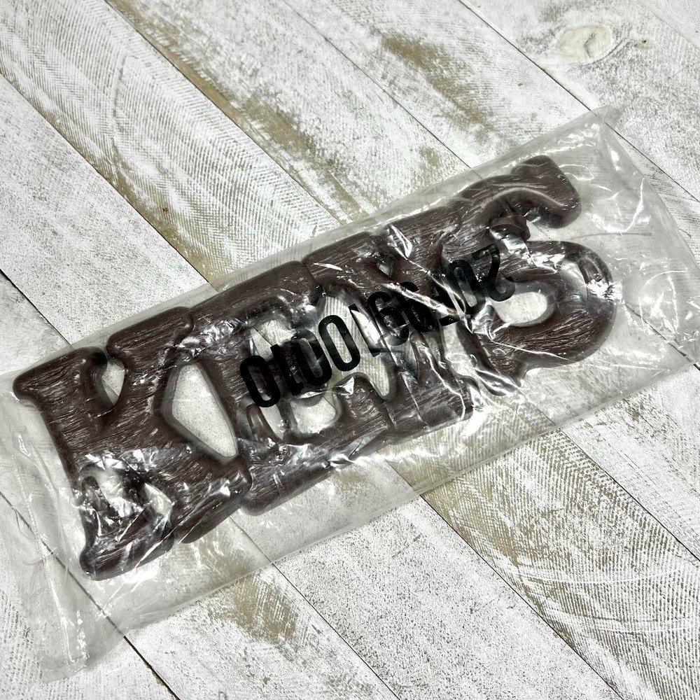 Retro Brown Plastic "KEYS" Wall Hanging Key Rack Organizer‎ w/ Hooks -NIP